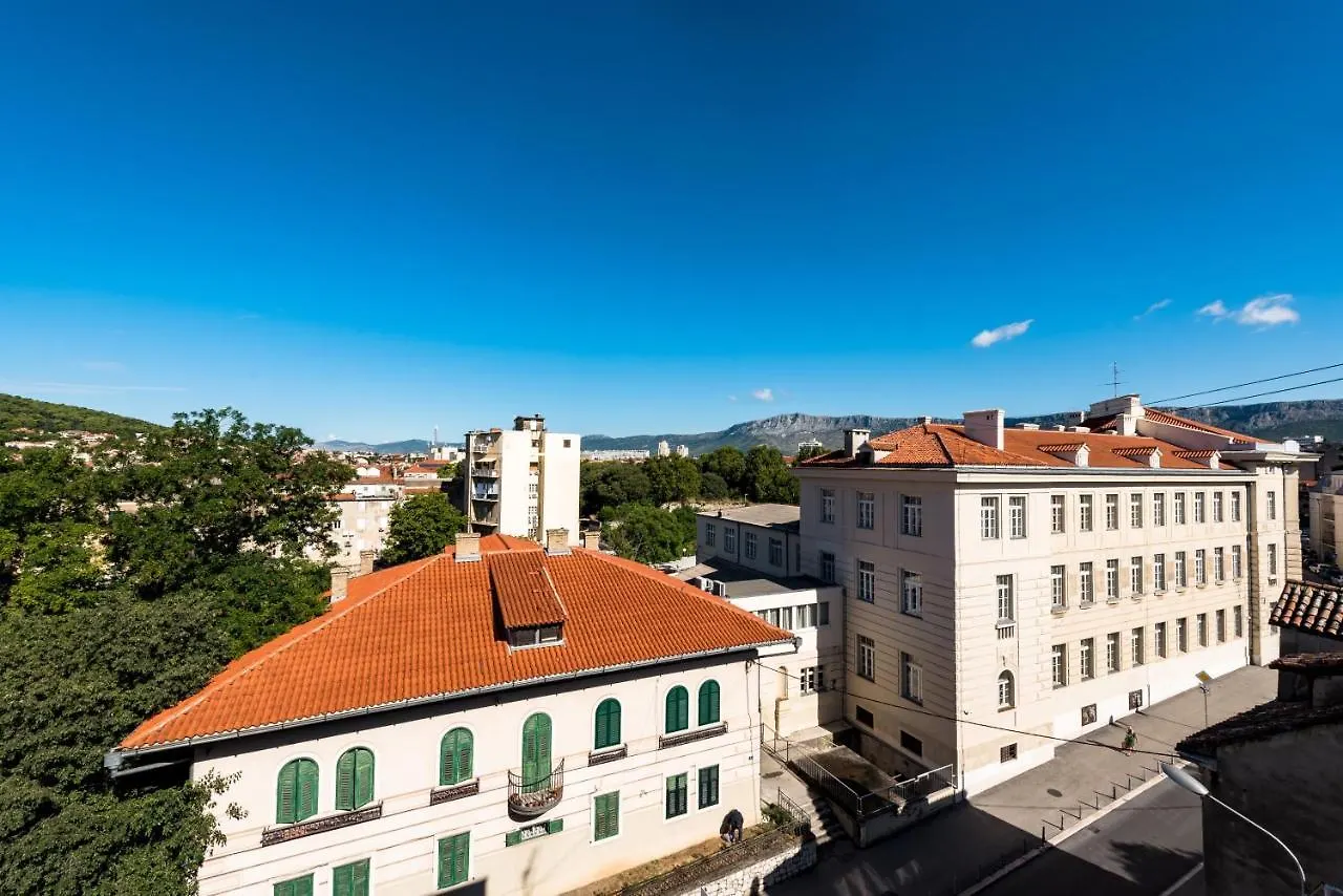 Apartman Penthouse With View In City Center Split