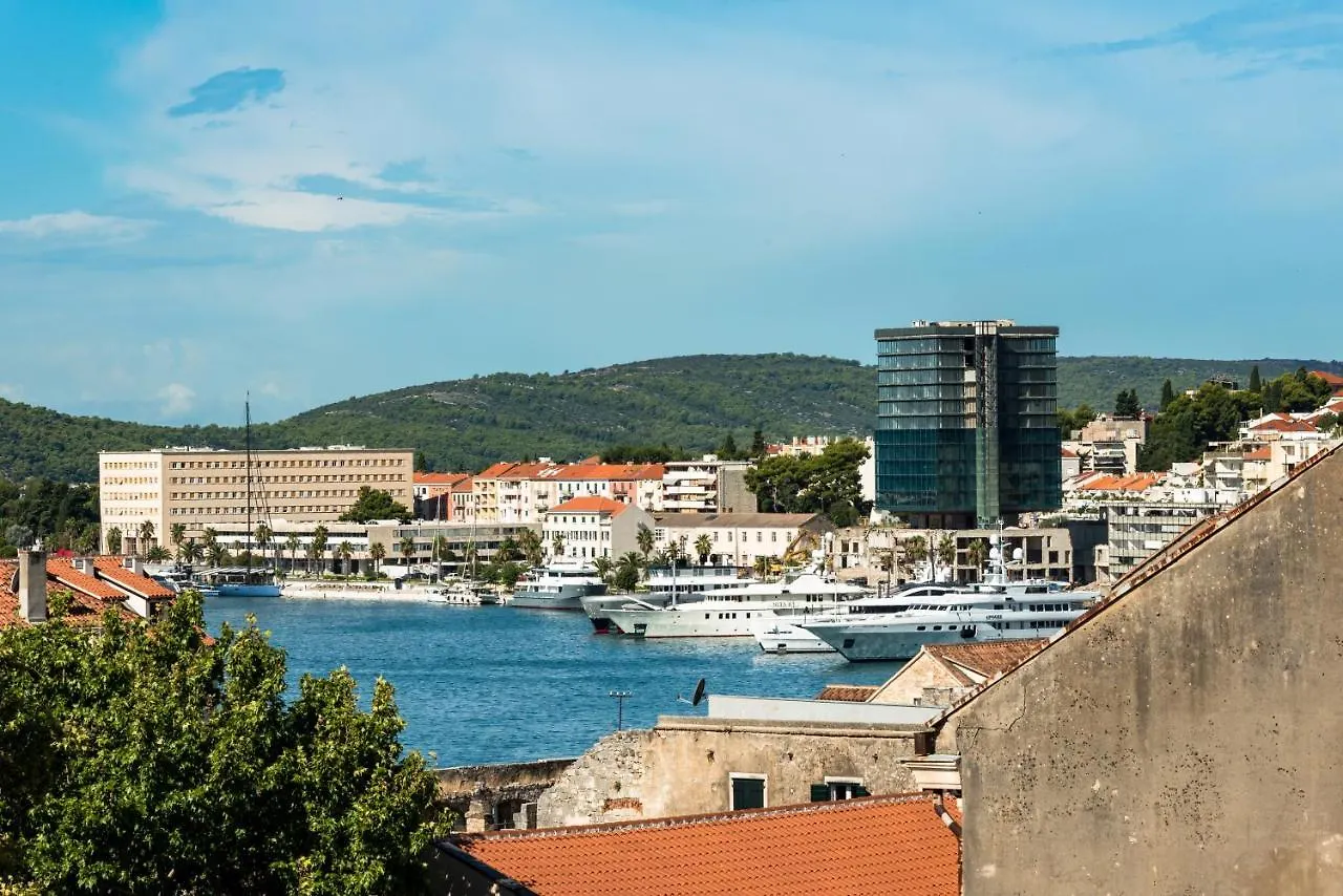 Apartman Penthouse With View In City Center Split