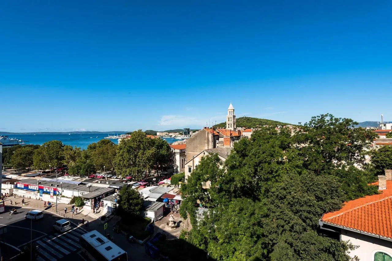 Apartman Penthouse With View In City Center Split